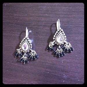 Black & clear dangle beaded earrings