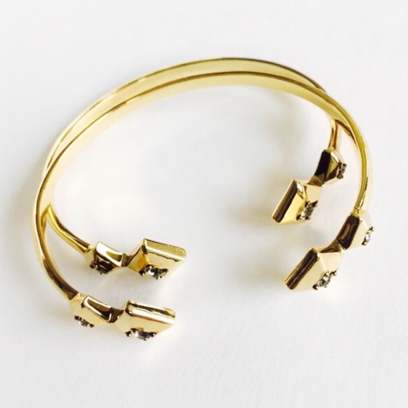 House of Horlow Gold Lyra Cuff Set. - Picture 3 of 4