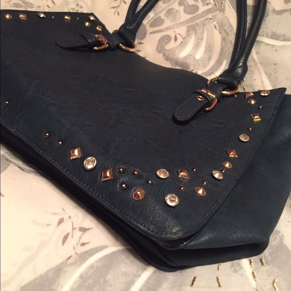 Handbag - Picture 2 of 4