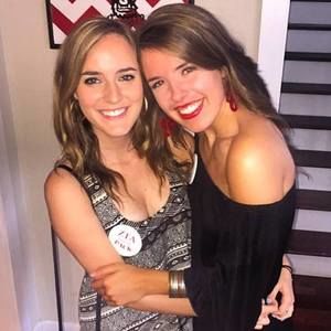 Meet your Posher, Julia