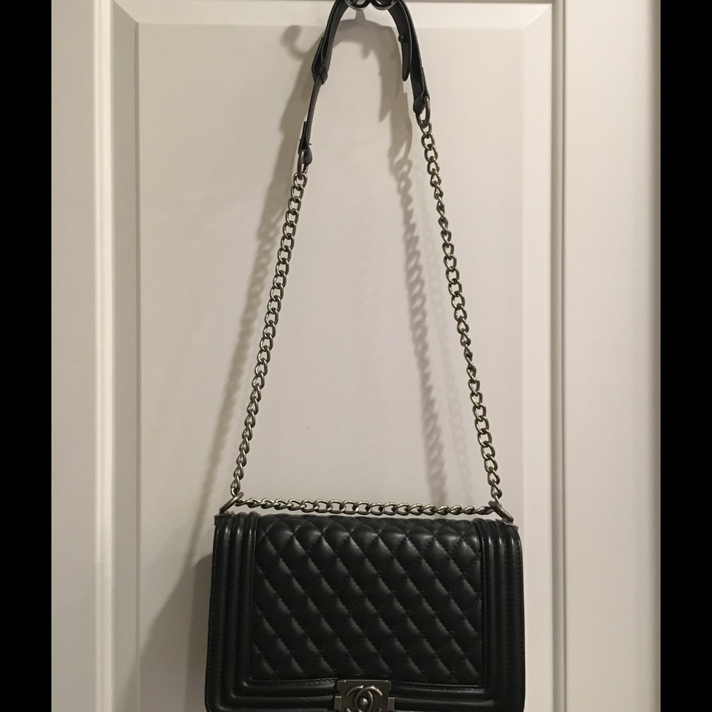 Channel Quilted Handbag *knockoff*