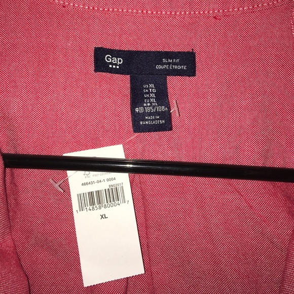 NWT Men's Button Up - Picture 2 of 2