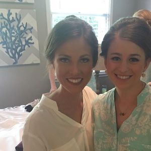 Meet your Posher, Danielle