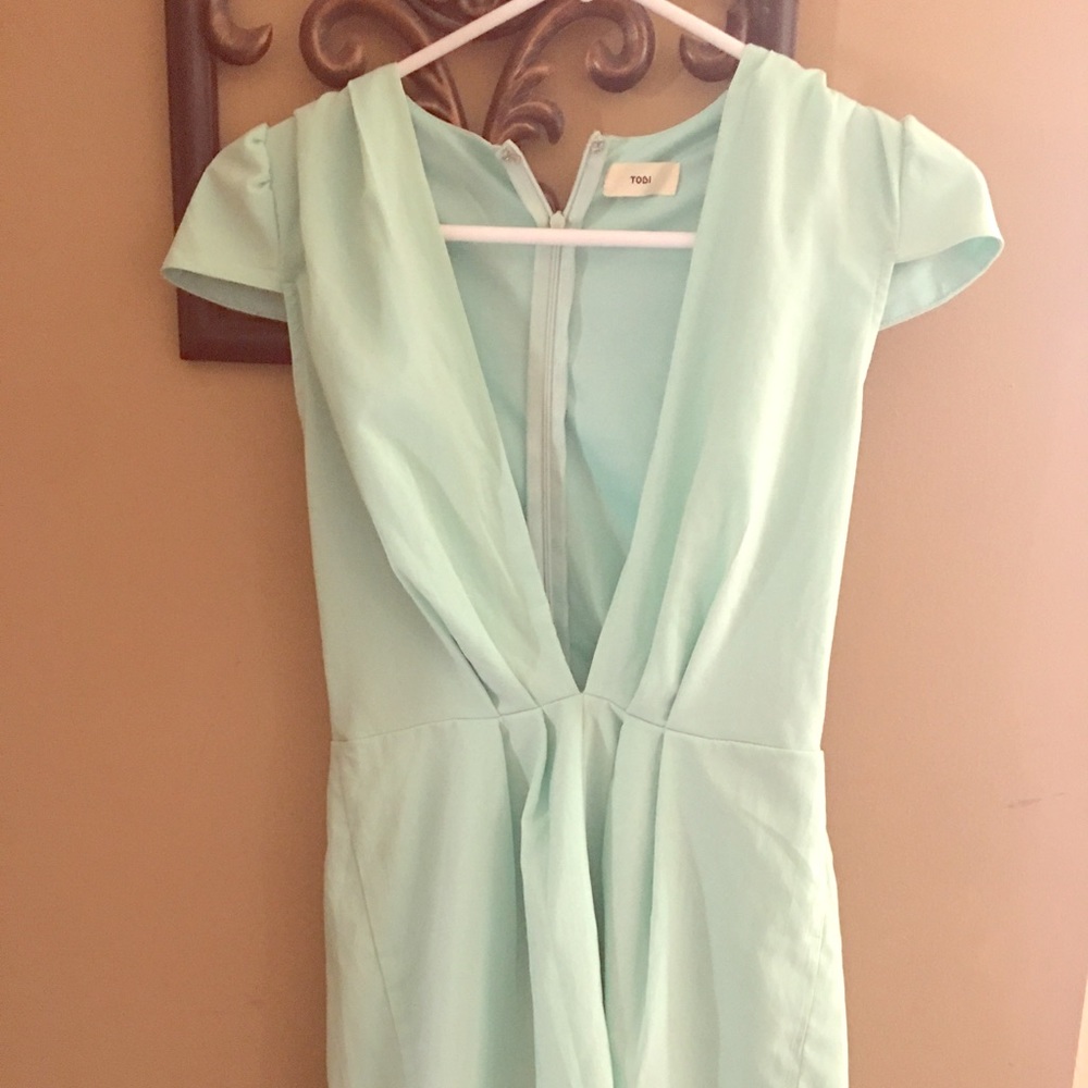 tobi mint romper sz small