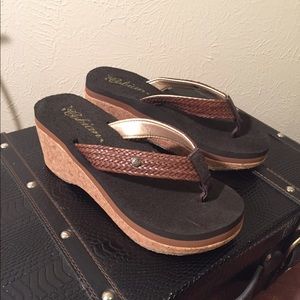 Cobian wedge flip flops