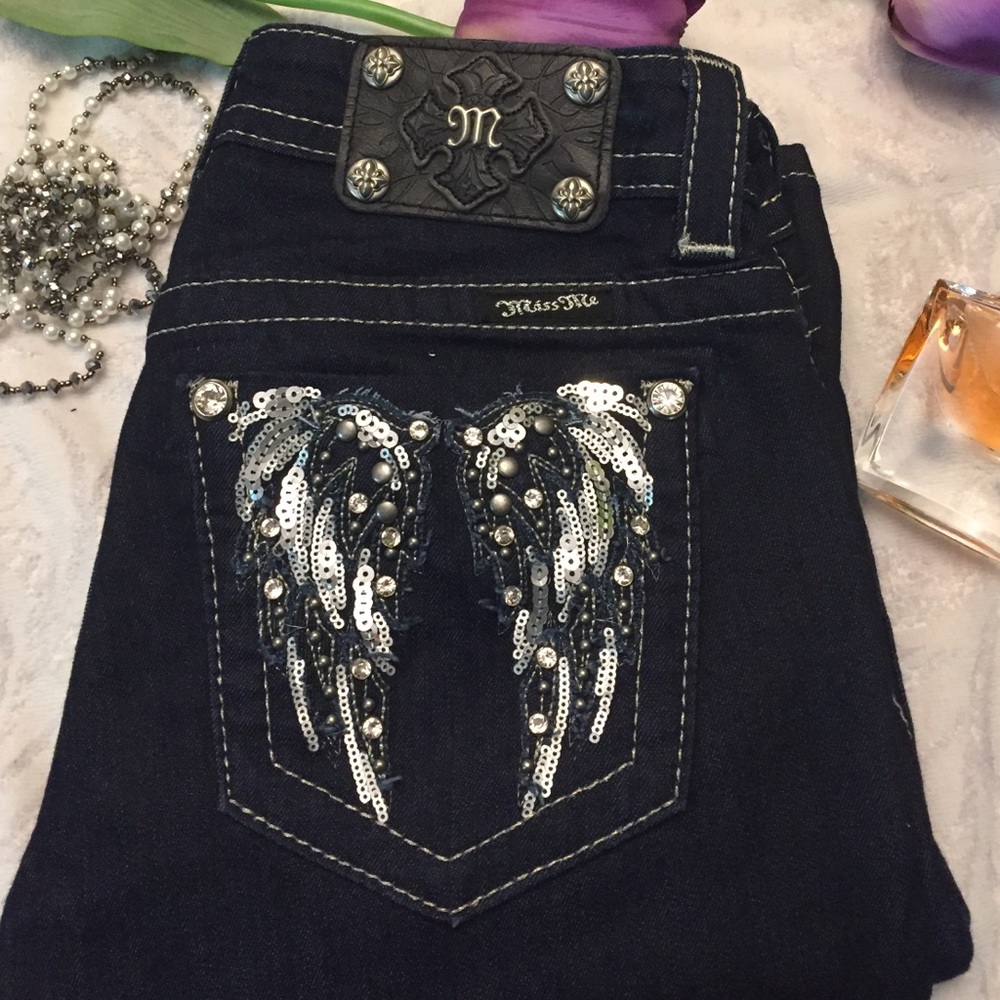MISS ME NWOT, STRAIGHT JEANS