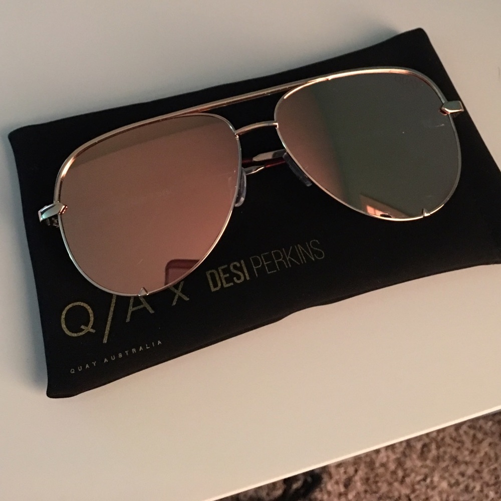 Quay Australia x Desi Perkins High Keys Gold