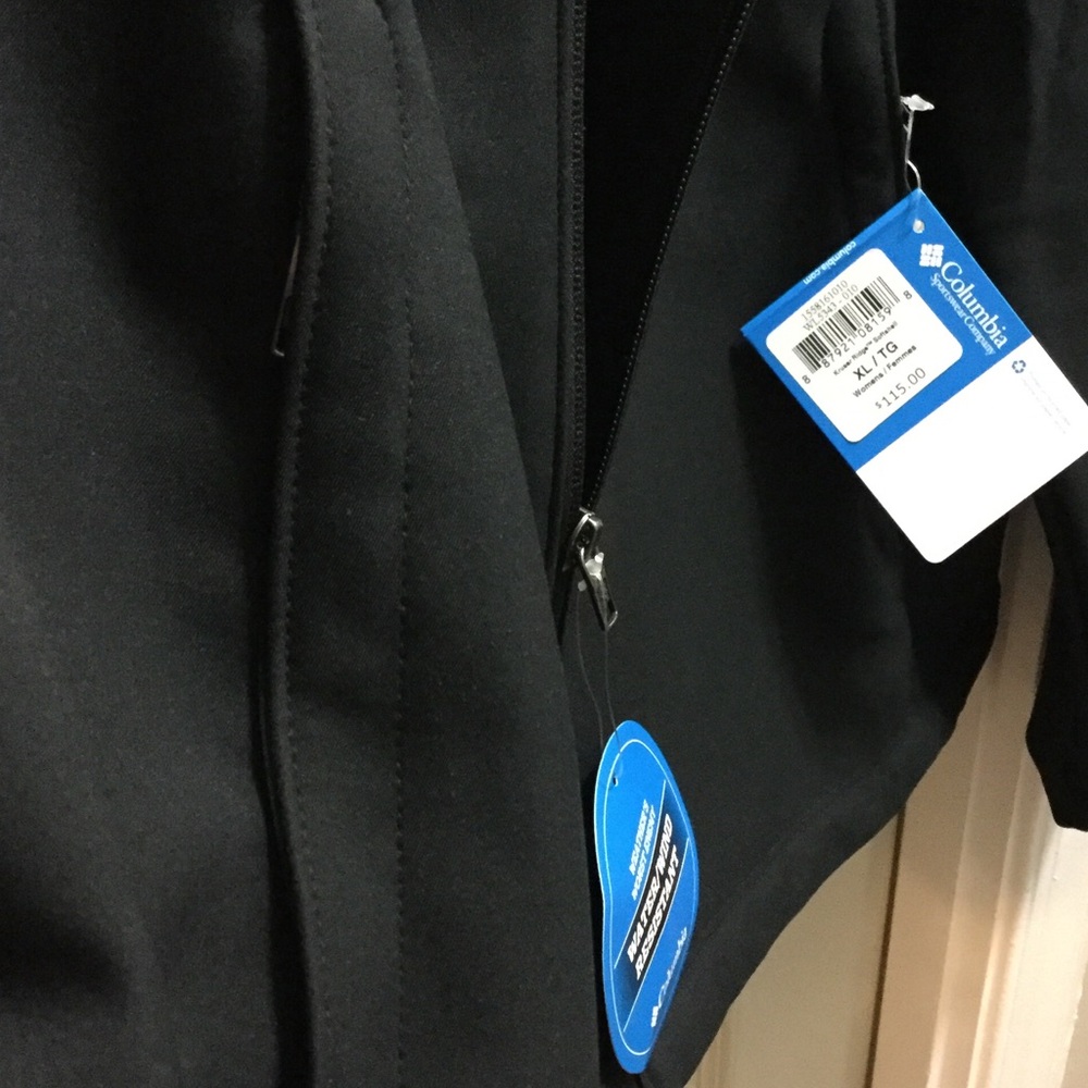 Columbia Softshell Jacket - Picture 3 of 4
