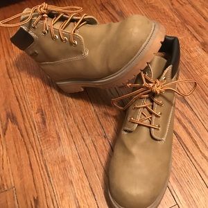 Kids work boots