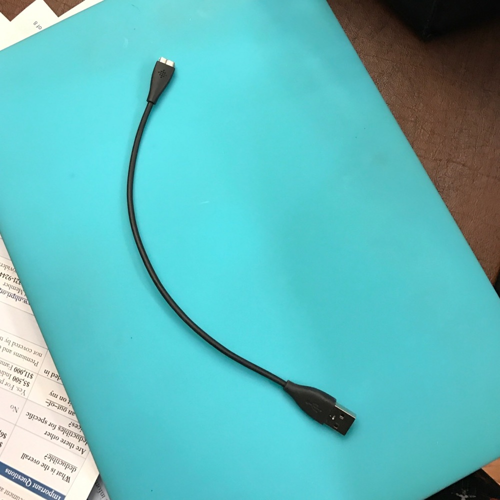 fitbit HR charger