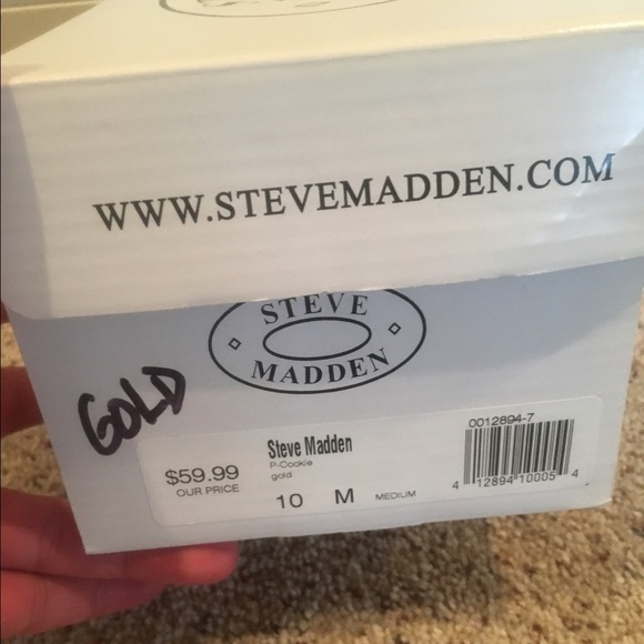 Steven Madden Gold Kitten Heels size 10 - Picture 4 of 4