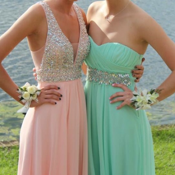 Faviana Blush Chiffon Prom Formal Dress Bead - Picture 2 of 4