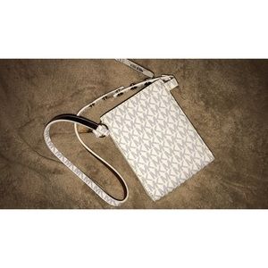 NWT Michael Kors waist bag