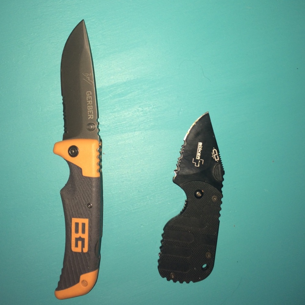 Gerber knife and credit card knife