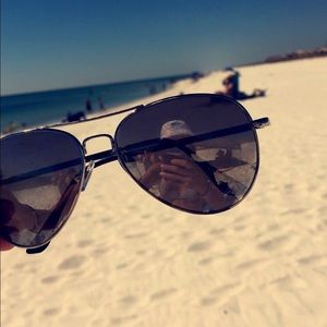 Meet your Posher, Anya