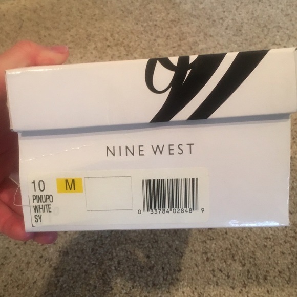 Steve Madden White Patent Leather Slides - Picture 4 of 4