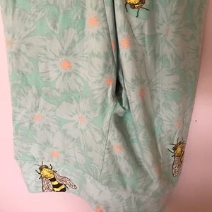 Lularoe bee leggings