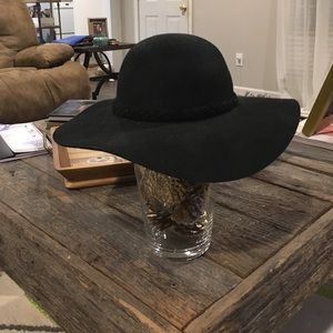 Black hat
