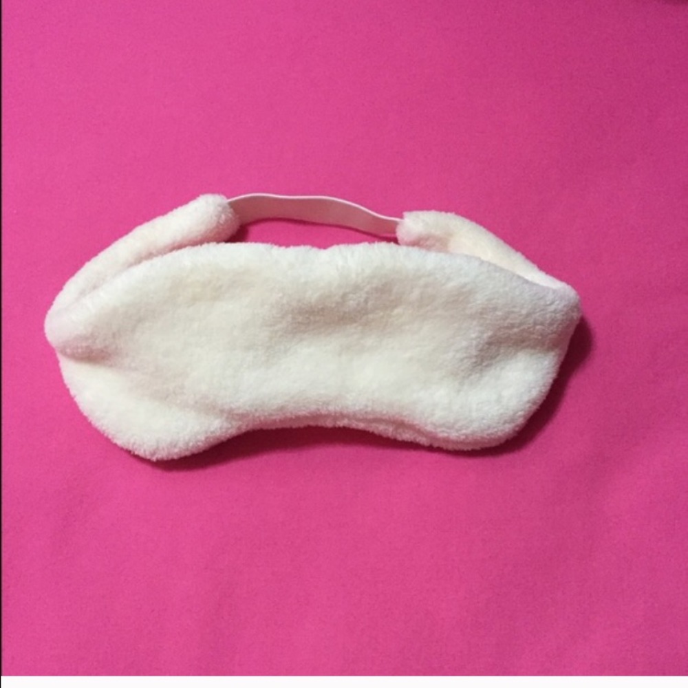Eye mask