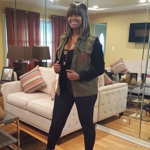 Meet your Posher, Anquinette