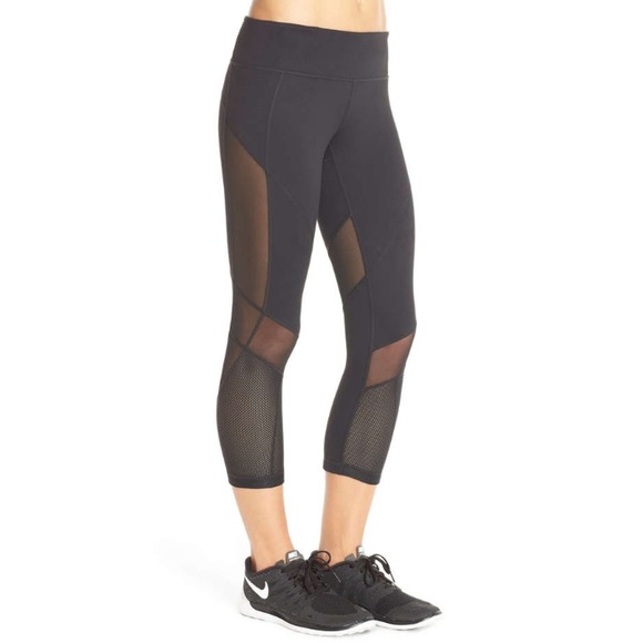 zella capri leggings