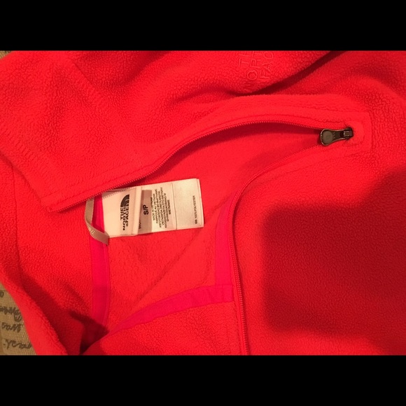 Pink NorthFace Jacket - Picture 2 of 3