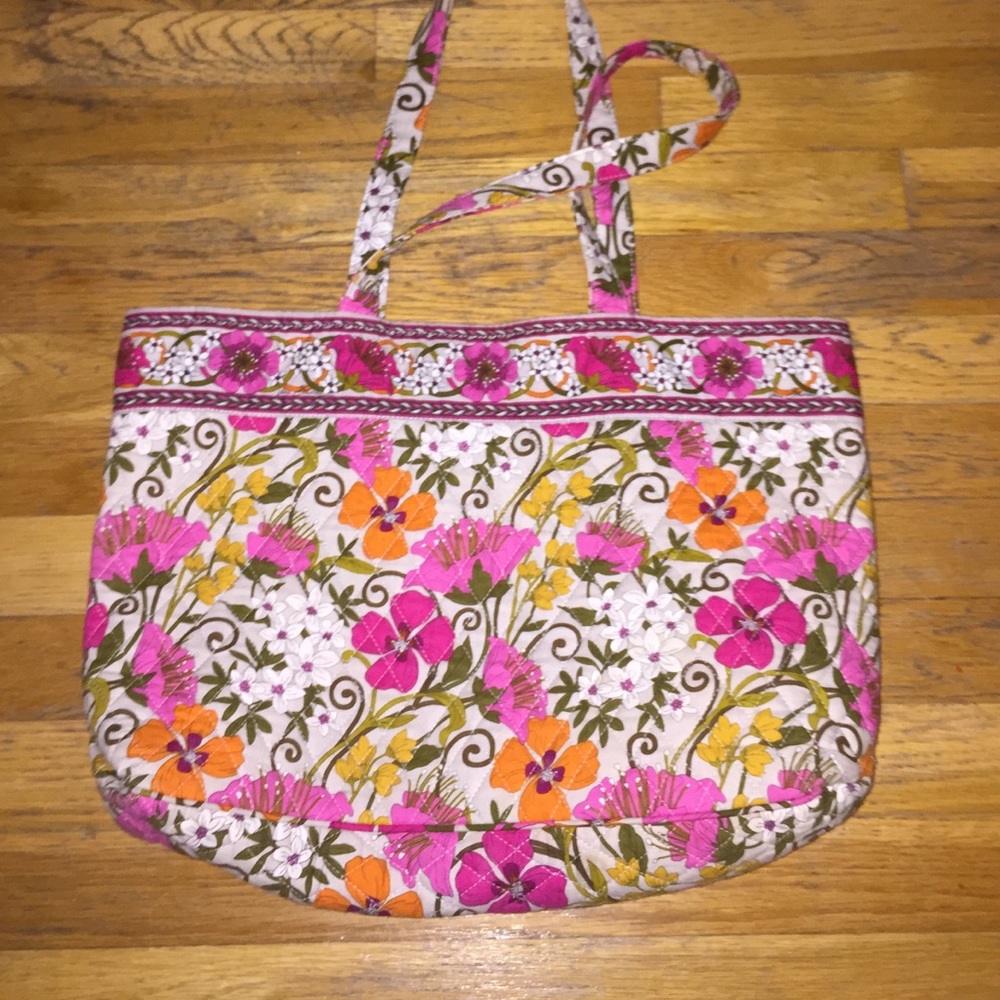 Vera Bradley tote