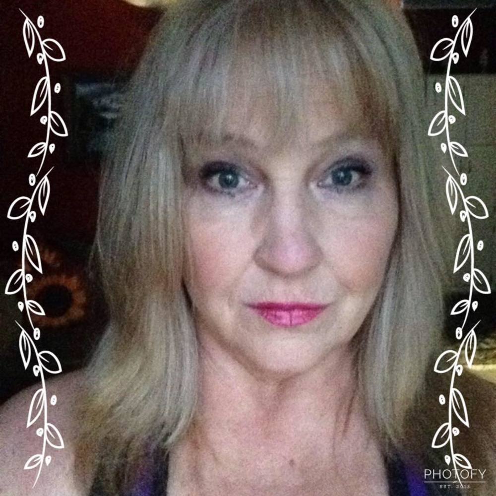 Meet your Posher, Diana