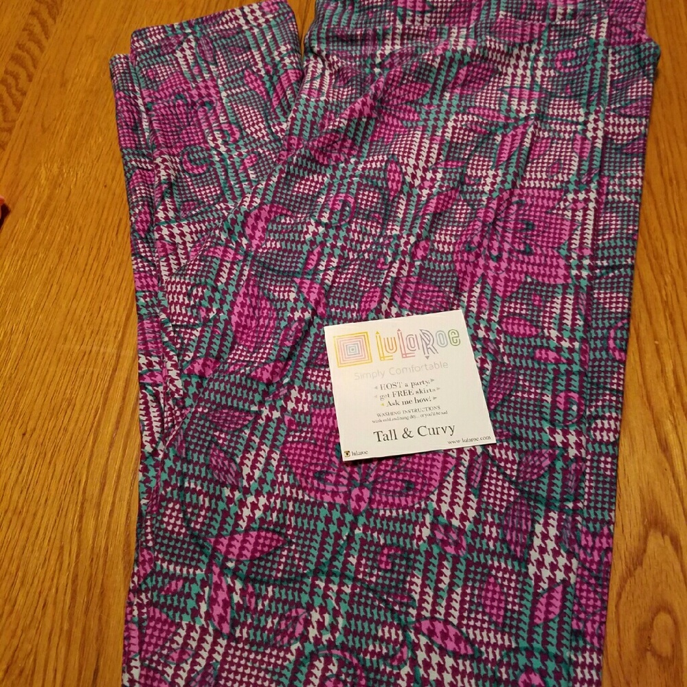 LULAROE TC PINK FLORAL PLAID