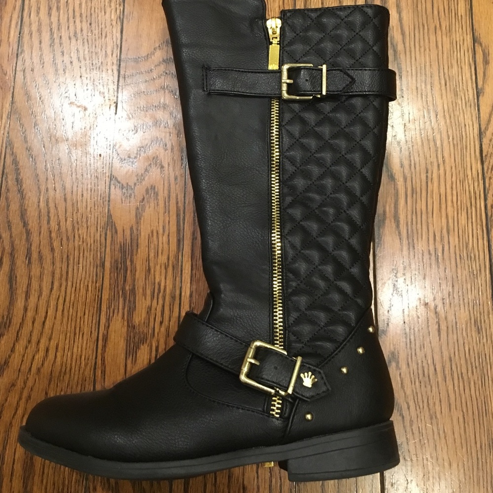 Girls Nina boots.