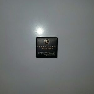 Anastasia beverly hills dipbrow pomade (dark brown