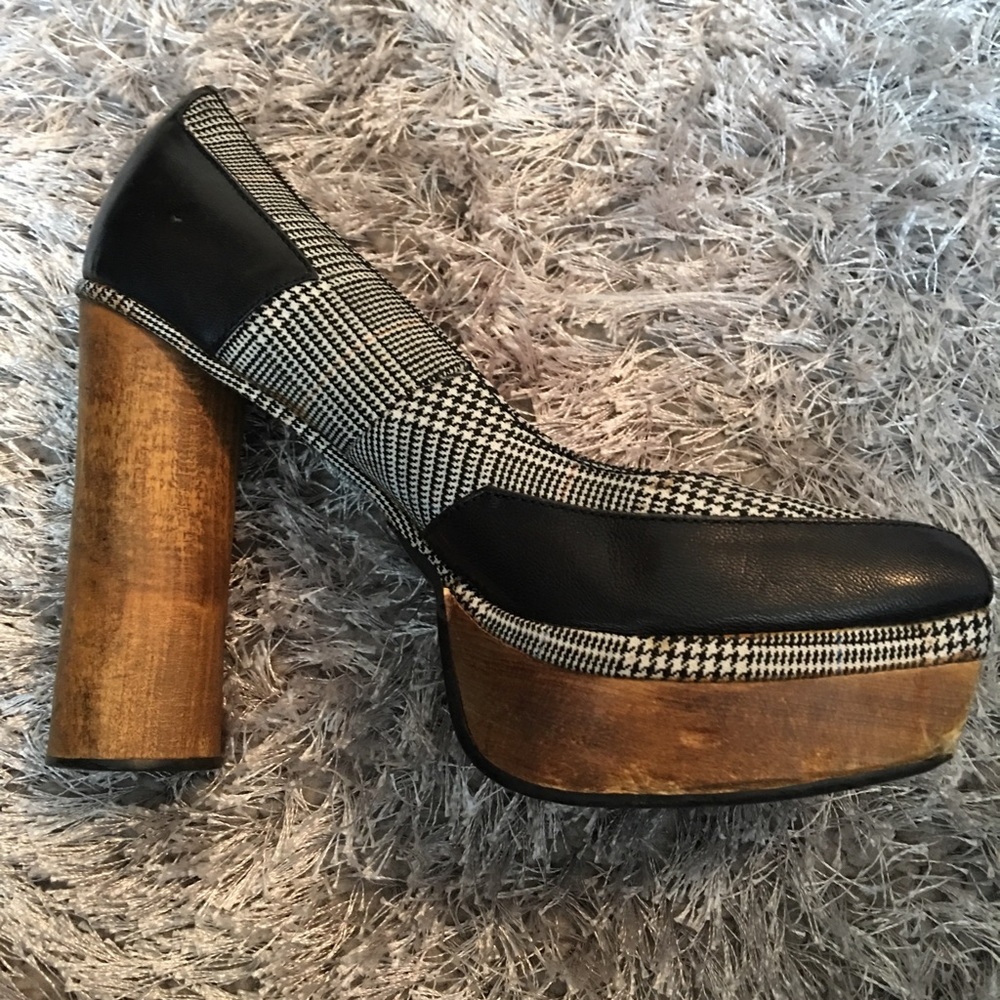 Jeffrey Campbell peep toe houndstooth pumps