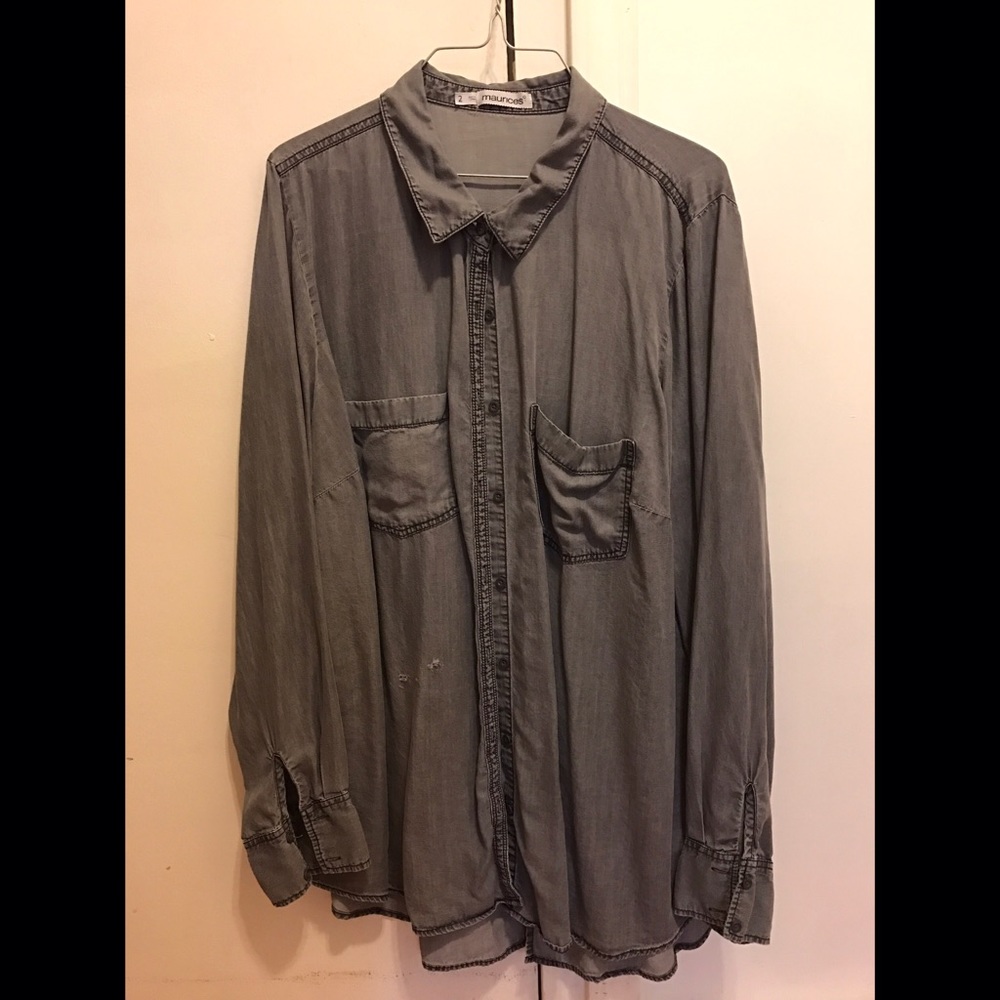 Maurice's Distressed Top/ High to Low