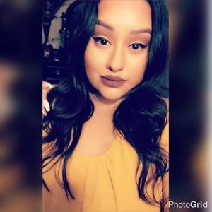 Meet your Posher, Danielle