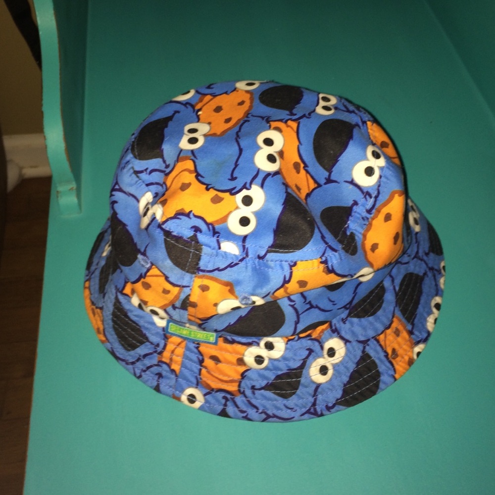 Cookie Monster Bucket hat