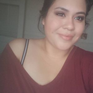 Meet your Posher, Aylin