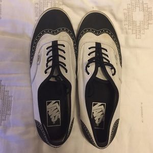 Oxford style slim vans