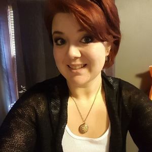 Meet your Posher, Elaine