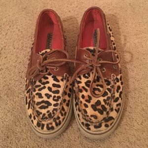 Sperry Topsider Cheetah Print Boat Shoes sz 7.5
