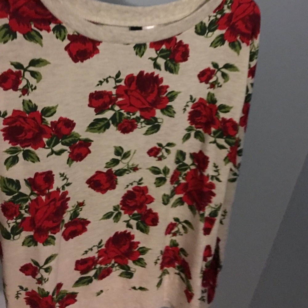 Rose sweater