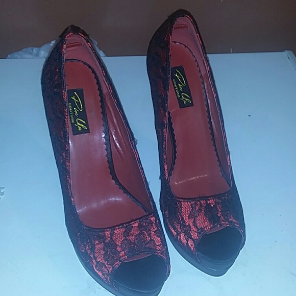 Shoes - Picture 2 of 3