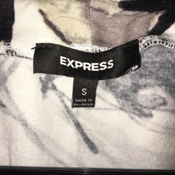 Express Tank Top - Picture 2 of 2