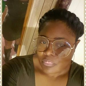 Meet your Posher, Charlece