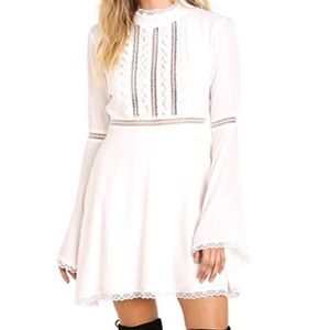 Women's Willow Bell Sleeve Dress