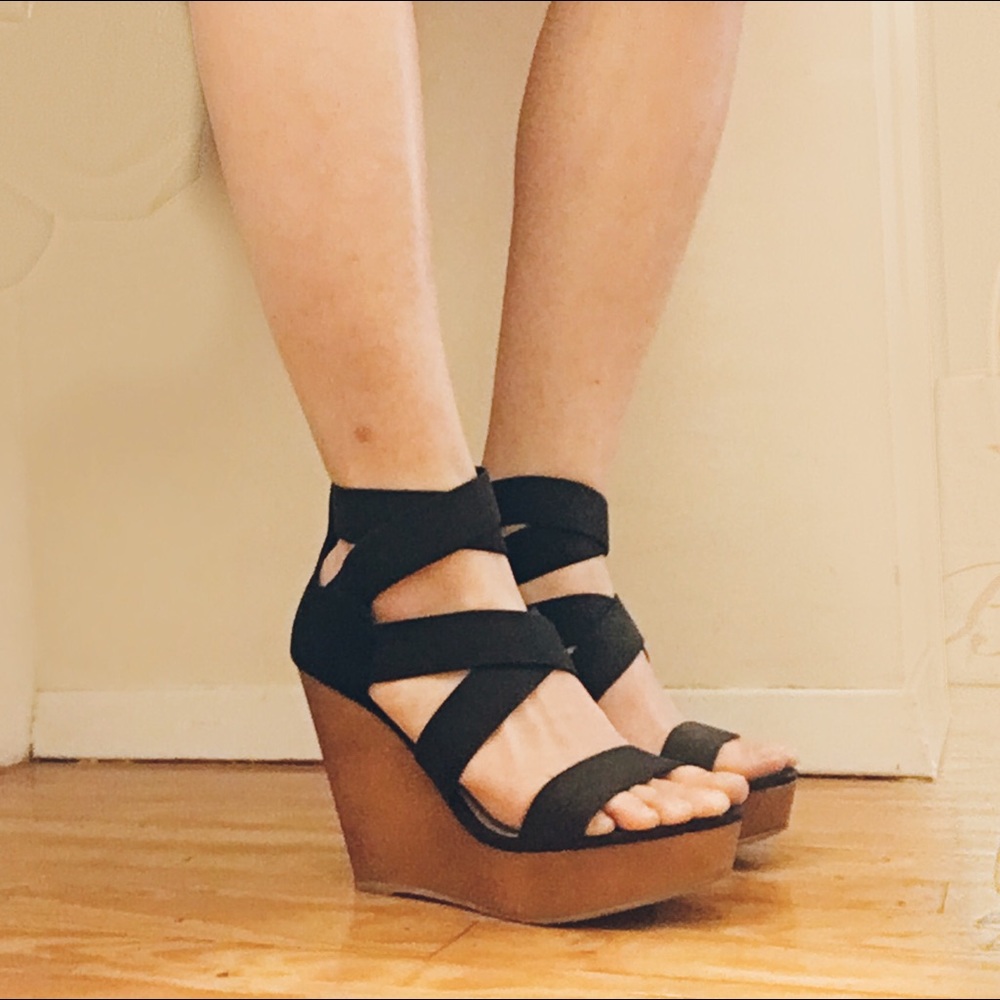 Steve Madden Wedges