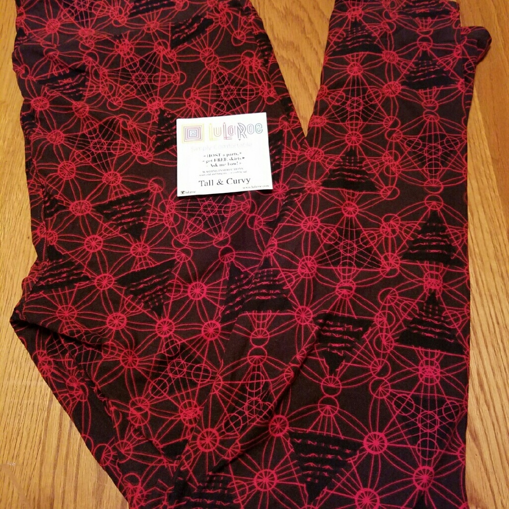LULAROE TC LEGGINGS Red and Black