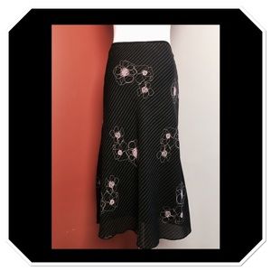 Wrapper Blank & Flower Silky Skirt, sz S