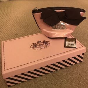 Brand new Authentic Juicy clutch!
