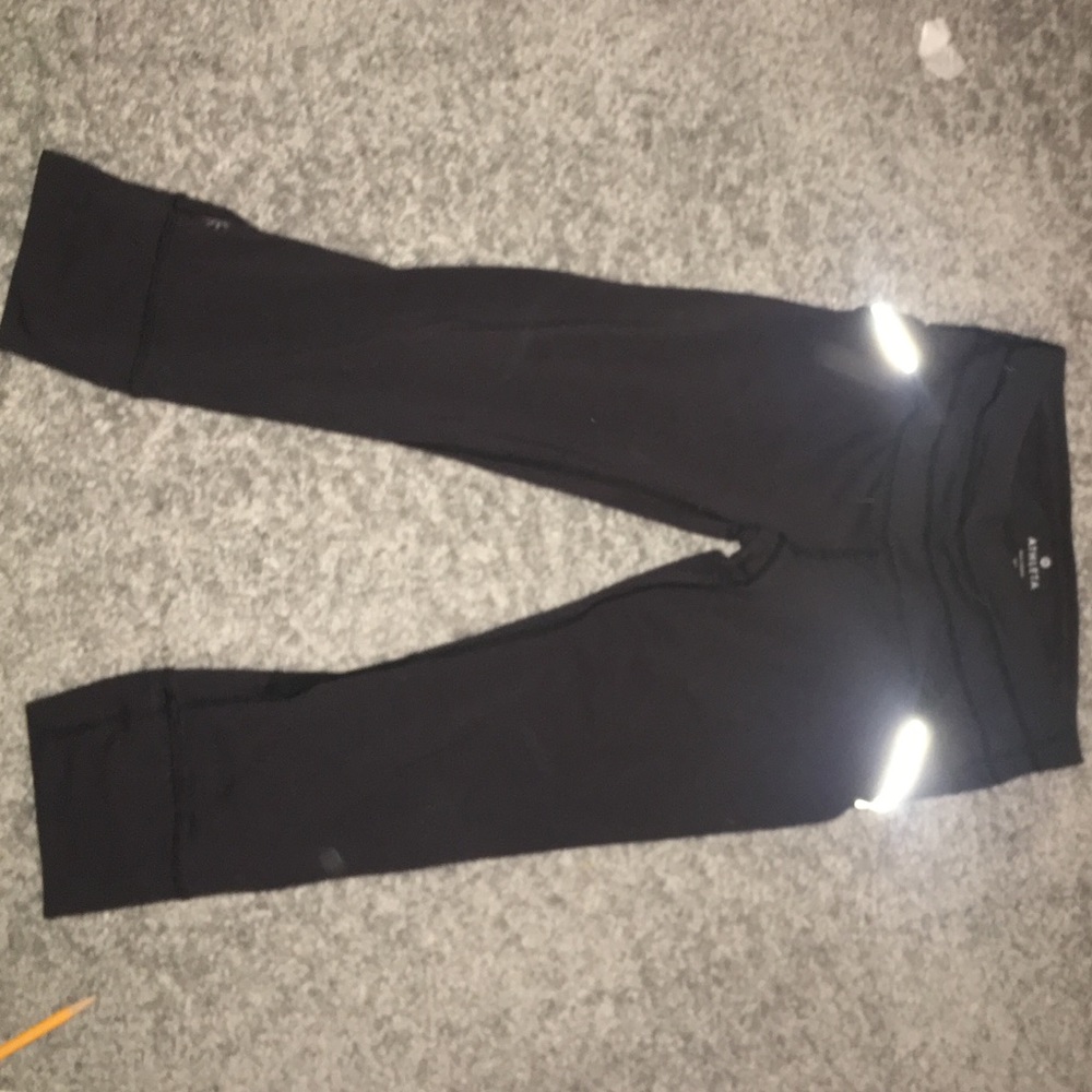 cropped black leggings
