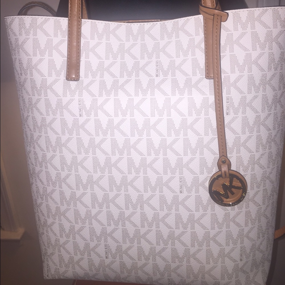 Michael Kors Vanilla Logo Tote. TONITE ONLY $100!